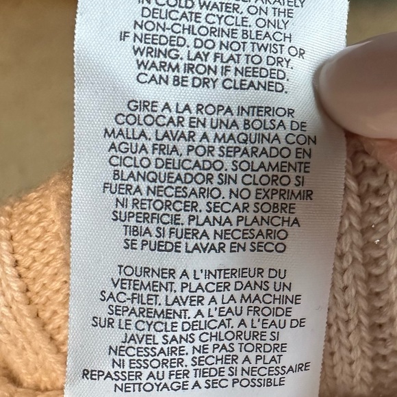 Cabi D-Ring Pullover Ivory Turtleneck Size Small - Picture 10 of 13